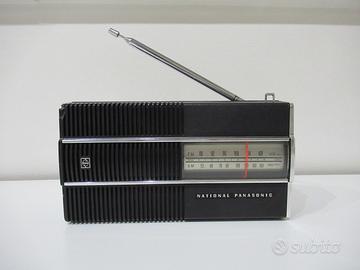 NATIONAL PANASONIC (1972) RF-519 radio AM-FM