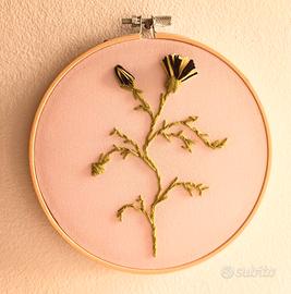 cerchio da parete con fiore cucito a mano 01