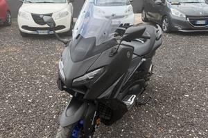 Yamaha TMAX 560
