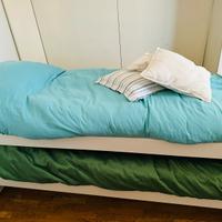 N.2 letti singoli con struttura mobile