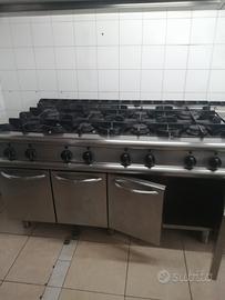 cucina a gas 8 fuochi