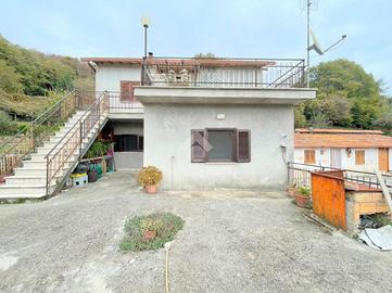 CASA SEMINDIPENDENTE A VELLETRI