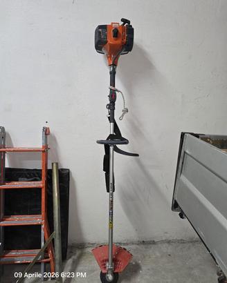 decespugliatore oleomac 