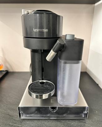 Macchinetta caffè  Nespresso Vertuo Lattissima