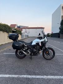 HONDA NX 500 FULL OPTIONAL + TRIS VALIGIE SHAD!