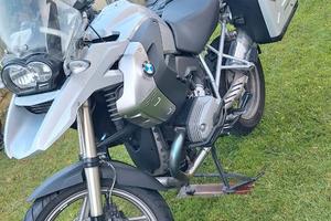 Moto BMW e divertimento