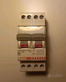 Bticino F74N/32N Sezionatore Interruttore Trifase