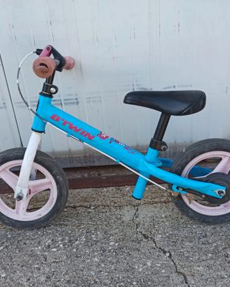 Dono  bici senza pedali