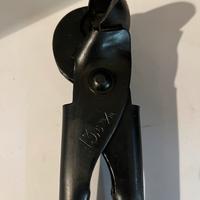 Utensile piegatubi