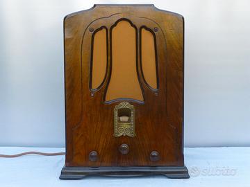 RADIO  EPOCA  RCA - R7