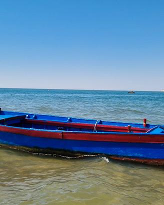Barca in legno da laguna ideale caccia/pesca