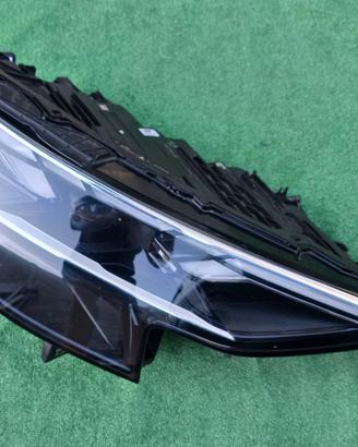 AUDI Q8 Restyling FULL LED Faro Fanale Destro Dx