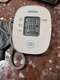 Misuratore di pressione OMRON Basic M2 con braccia