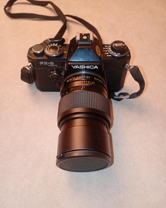 Fotocamera Yashica FX&D Quartz con accessori
