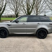 Range Rover Sport HSE Dynamic 3.0 TDV6 – 7 Posti –