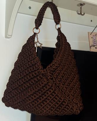 Triangle bag brown