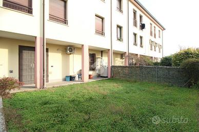 3 LOCALI A SAN PIETRO IN CASALE