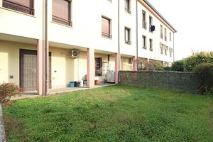 3 LOCALI A SAN PIETRO IN CASALE