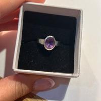 Anello in argento con ametista