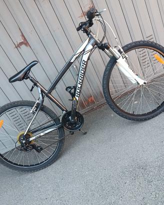 BICICLETTA IN ALLUMINIO 26 POLLICI AMMORTIZZATA 