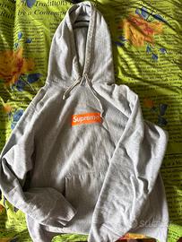 Box logo supreme