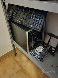 pc deskop piu monitor in blocco