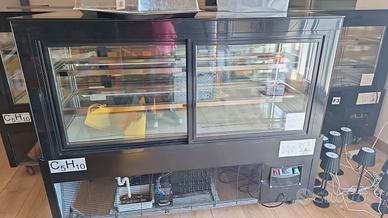 Vetrina refrigerata ATOSA Capacità 470Lt - Luci LE