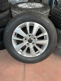 Cerchi + Pneumatici Toyota Yaris Cross