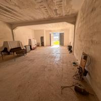 Deposito zona industriale