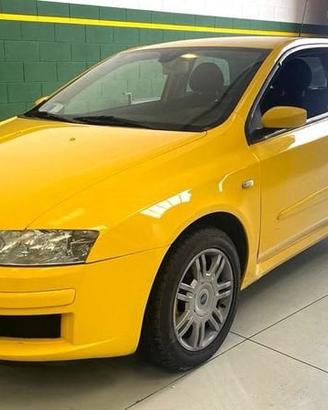 FIAT Stilo 2.4i 20V Selespeed 3 porte Abarth