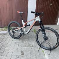 CANYON SPECTRAL 27,5 – FOX 36 160mm – XT – Dropper