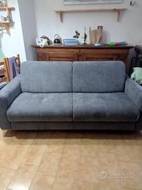 Divano letto con materasso