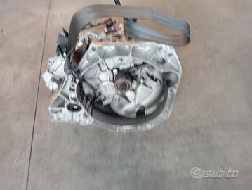 Cambio manuale Renault Clio 1.0 turbo h4df480 2023