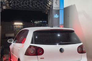Volkswagen Golf 5 GTI