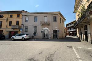 4 LOCALI A CERANO
