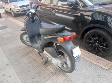 piaggio free