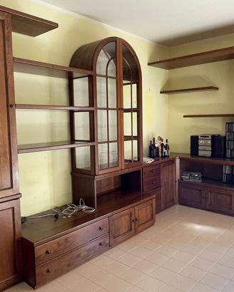 Sala arte povera componibile.