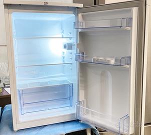 frigorifero Beko sotto tavolo