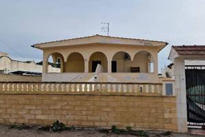 Appartamento a Lizzano (TA) - QUOTA 1/2