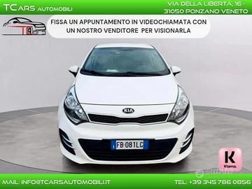 KIA RIO 1.4 CRDI EURO 6 - NEOPATENTATI - 5 PORTE
