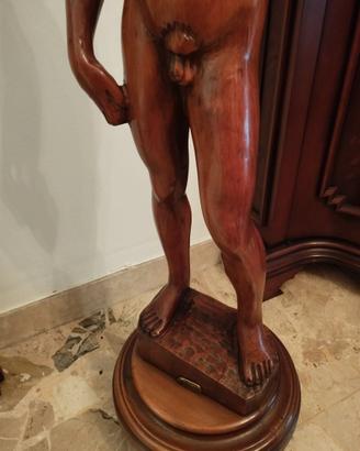 Statua