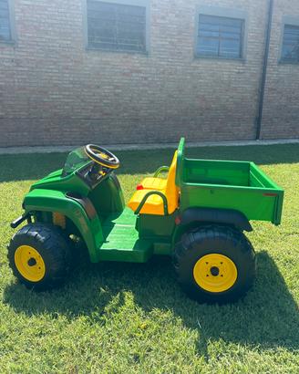 John Deere macchina