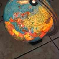 Lampada mappamondo vintage