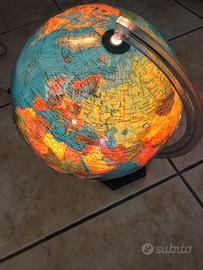 Lampada mappamondo vintage