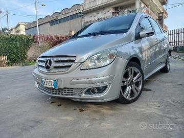 mercedes classe b180 diesel 2.0 vetrina