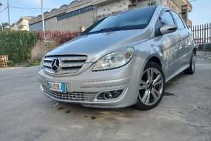mercedes classe b180 diesel 2.0 vetrina