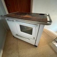 Forno a legna con piastra superiore con TUBI NUOV