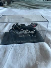Modellino Moto GP Honda NSR500 Alex Barros 2001