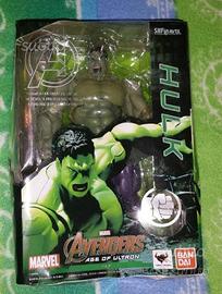 HULK - action figure