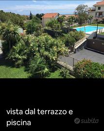 Trilocale con piscina